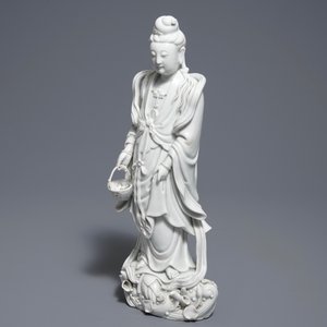 Een Chinese Dehua blanc de Chine figuur van Guanyin, 19e eeuw — foto 7
