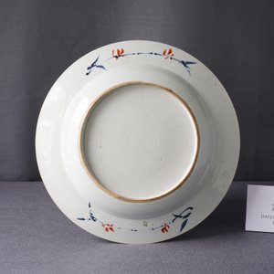 Een Chinese doucai schotel, Kangxi — foto 4