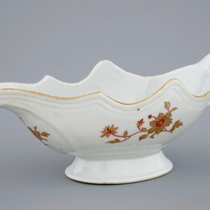 Een Chinese exportporseleinen sauskom met wapenschild "De Heere", Qianlong, ca. 1763 — foto 1