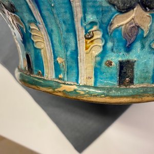 Een Chinese fahua vaas met boeddhistische leeuwen, Ming — foto 19