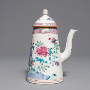 Een Chinese famille rose chocoladekan met deksel, Yongzheng — foto 5
