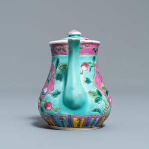 Een Chinese famille rose dekselkan met turquoise fondkleur voor de Straits of Peranakan markt, 19e eeuw — foto 5