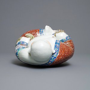 Een Chinese famille rose figuur van Boeddha, Republiek — foto 7