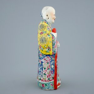Een Chinese famille rose figuur van Shou Lao, 19e eeuw — foto 5