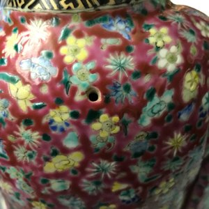 Een Chinese famille rose groep van twee kinderen, zegelmerken, Republiek, 20e eeuw — foto 19