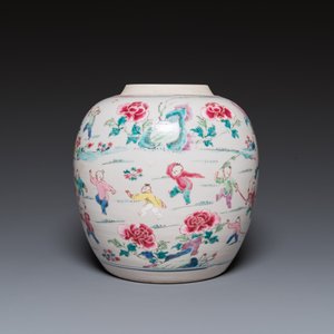 Een Chinese famille rose 'honderd jongens' pot, Yongzheng — foto 5