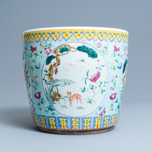 Een Chinese famille rose jardinière, 19e eeuw — foto 2