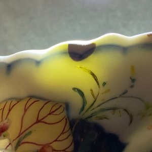 Een Chinese famille rose kan met 'Tabaksbladeren' decor, Qianlong — foto 17
