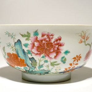 Een Chinese famille rose kom, Daoguang merk, 19/20e eeuw — foto 1