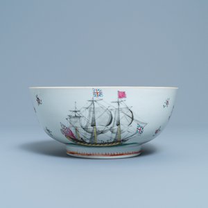 Een Chinese famille rose kom met Britse schepen, Qianlong — foto 2