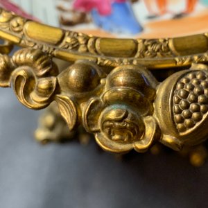 Een Chinese famille rose kop en schotel in verguld metalen montuur, Qianlong en 19e eeuw — foto 12