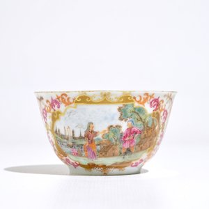 Een Chinese famille rose kop en schotel met decor van "Peter de Grote", Qianlong — foto 4