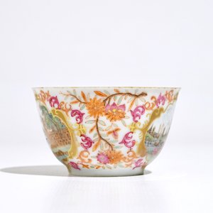 Een Chinese famille rose kop en schotel met decor van "Peter de Grote", Qianlong — foto 5