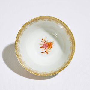 Een Chinese famille rose kop en schotel met decor van "Peter de Grote", Qianlong — foto 8