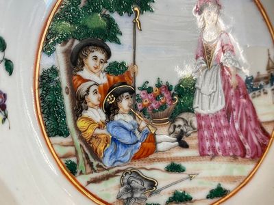 Een Chinese famille rose kop en schotel met Europees decor, Qianlong — foto 8