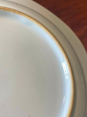 Een Chinese famille rose kop en schotel met wapendecor, Qianlong — foto 21