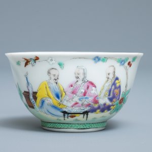 Een Chinese famille rose kop en schotel naar Cornelis Pronk, 'De doktersvisite aan de keizer', Qianlong — foto 4