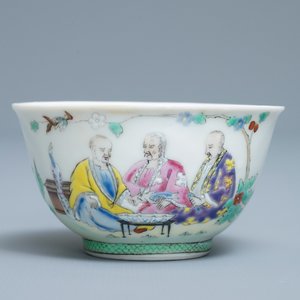 Een Chinese famille rose kop en schotel naar Cornelis Pronk, 'De doktersvisite aan de keizer', Qianlong — foto 6