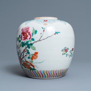Een Chinese famille rose pot met fazanten, Qianlong — foto 5