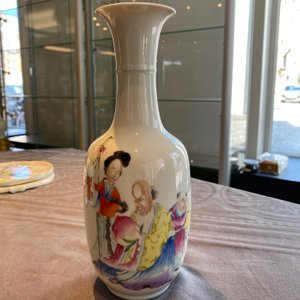 Een Chinese famille rose 'Shou Lao' vaas, Hongxian merk, 20e eeuw — foto 8