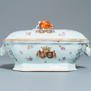 Een Chinese famille rose terrine met wapen van 'De Calenberg - De Pascale' voor de Belgische markt, Qianlong, ca. 1755 — foto 4