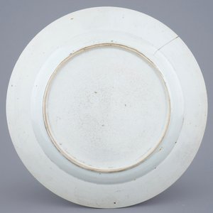 Een Chinese famille rose terrine op onderschaal, Qianlong, ca. 1760 — foto 3