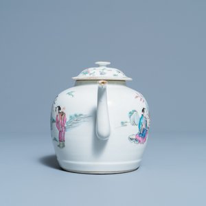 Een Chinese famille rose theepot met deksel, Guangxu merk en periode — foto 5