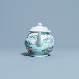 Een Chinese famille rose theepot met erotische voorstelling, Yongzheng — foto 5