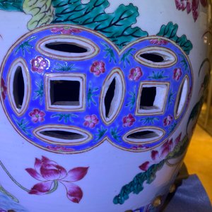 Een Chinese famille rose tuinzit met eenden in een lotusvijver, 19e eeuw — foto 22