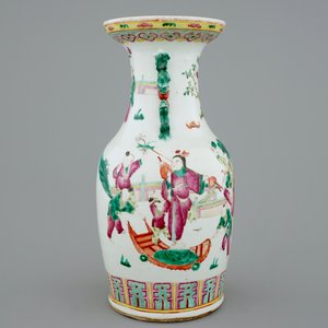 Een Chinese famille rose vaas, 19e eeuw — foto 4
