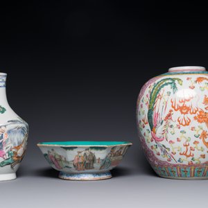 Een Chinese famille rose vaas, een kom en een pot, Qianlong merk, 19e eeuw — foto 2