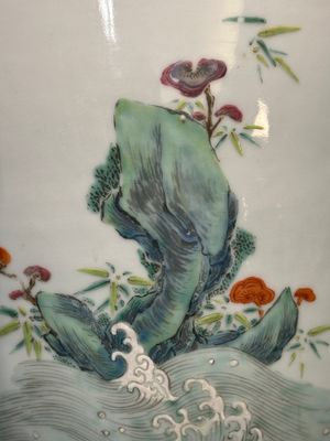 Een Chinese famille rose vaas met Lan Caihe, Qianlong merk en periode — foto 11