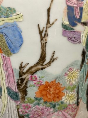 Een Chinese famille rose vaas met Lan Caihe, Qianlong merk en periode — foto 8