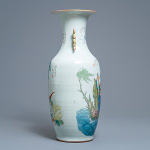 Een Chinese famille rose vaas met tweezijdig decor, 19/20e eeuw — foto 2