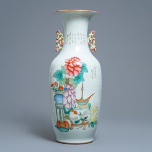 Een Chinese famille rose vaas met tweezijdig decor, 19/20e eeuw — foto 3
