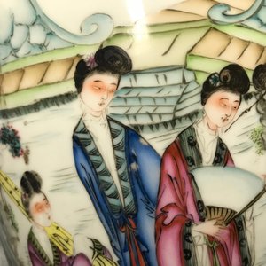 Een Chinese famille rose vaas met tweezijdig decor, 19/20e eeuw — foto 7