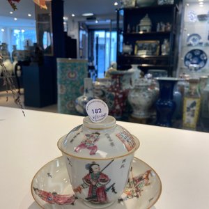 Een Chinese famille rose 'Wu Shuang Pu' dekselkop en schotel, Daoguang merk en periode — foto 9