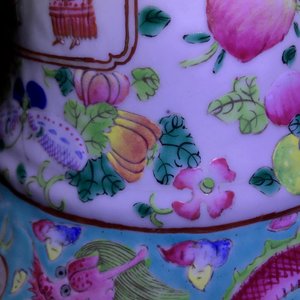 Een Chinese famille rose 'Wu Shuang Pu' vaas, 19e eeuw — foto 13
