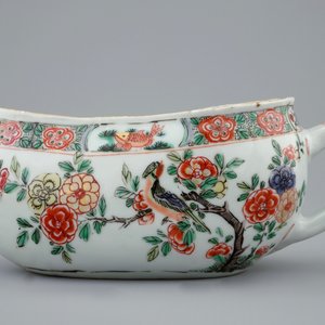 Een Chinese famille verte bourdaloue, Kangxi — foto 2