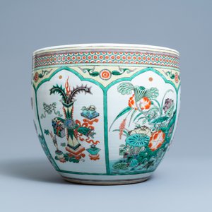 Een Chinese famille verte jardinière, 19e eeuw — foto 3
