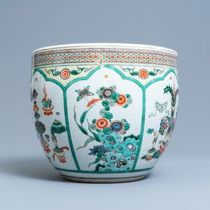 Een Chinese famille verte jardinière, 19e eeuw — foto 4
