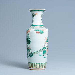 Een Chinese famille verte rouleau vaas, 19e eeuw — foto 3