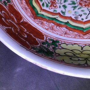 Een Chinese famille verte schotel en een monochroom groen bord, Kangxi — foto 12