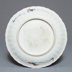 Een Chinese famille verte schotel met het wapen van Artois, Kangxi/Yongzheng — foto 2