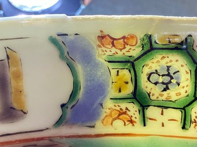 Een Chinese famille verte schotel met verhalend decor, Kangxi — foto 14