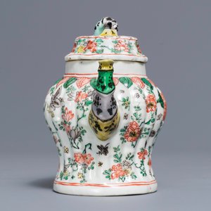 Een Chinese famille verte theepot met deksel, Kangxi — foto 5