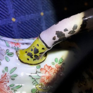 Een Chinese famille verte theepot met deksel, Kangxi — foto 8