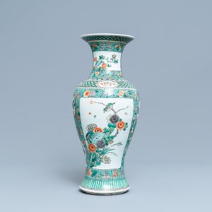 Een Chinese famille verte vaas, 19e eeuw — foto 3