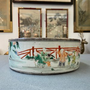 Een Chinese famille verte wierookbrander met spelende jongens, 18/19e eeuw — foto 19