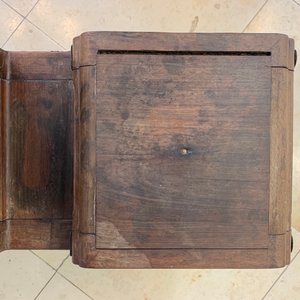 Een Chinese fijn gesculpteerde houten étagère, 19e eeuw — foto 19